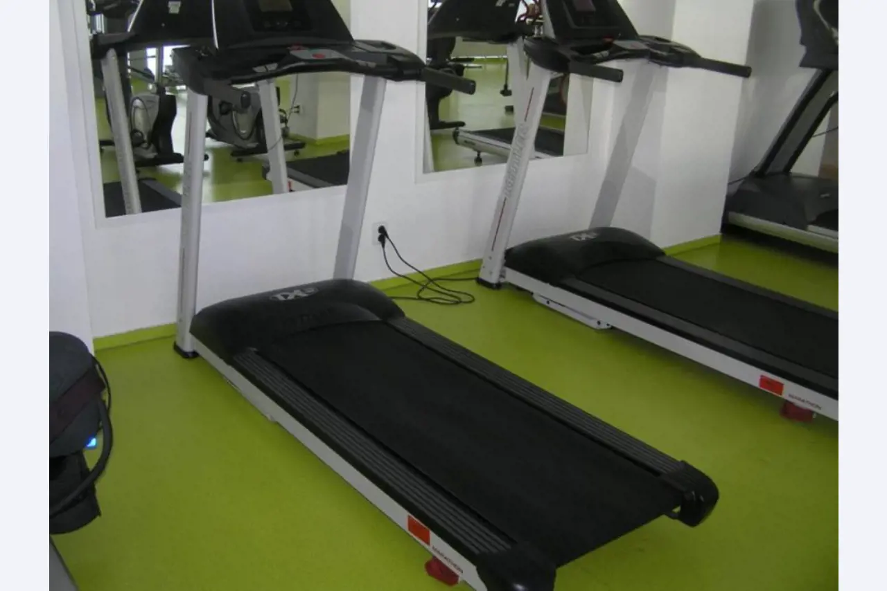 Prumyslových robotu-1